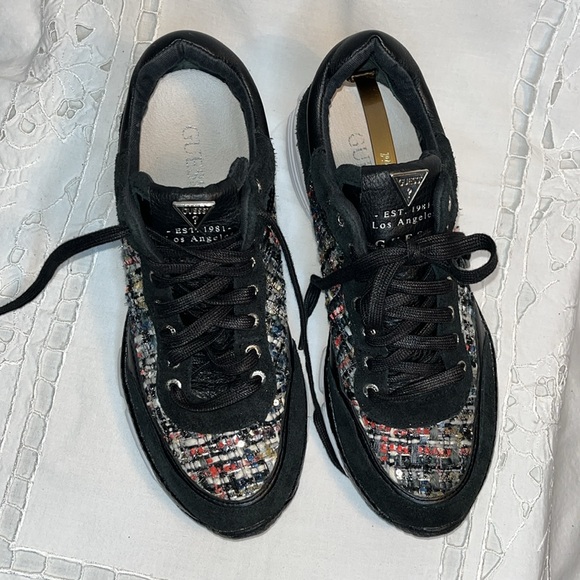 Guess Shoes - Guess tweed and sequined women’s sneakers. S. 9. Black and multicolored tweed.